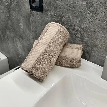 Alvina's House Апартаменты *