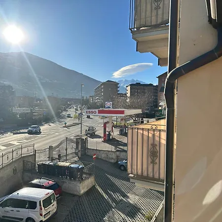 公寓 Alvina's House *