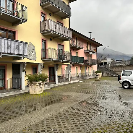 公寓 Alvina's House 奥斯塔