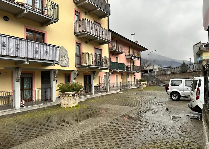 아파트 Alvina's House 아오스타